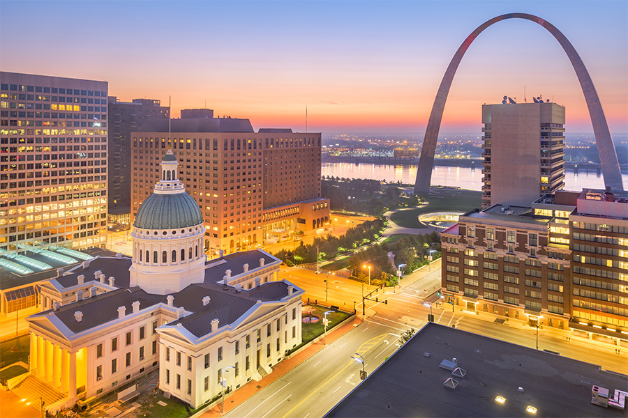 aerial shot of downtown St Louis including the Old Courthouse and the St Louis Gateway Arch